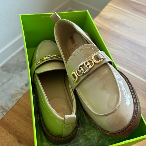 New Sam Edelman Christy Patent Leather Loafers Chai Latte - Picture 4 of 5